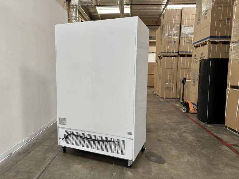 Siebel Commercial Display Refrigerator | Black Merchandise Fridge – G258BMF - Image 7