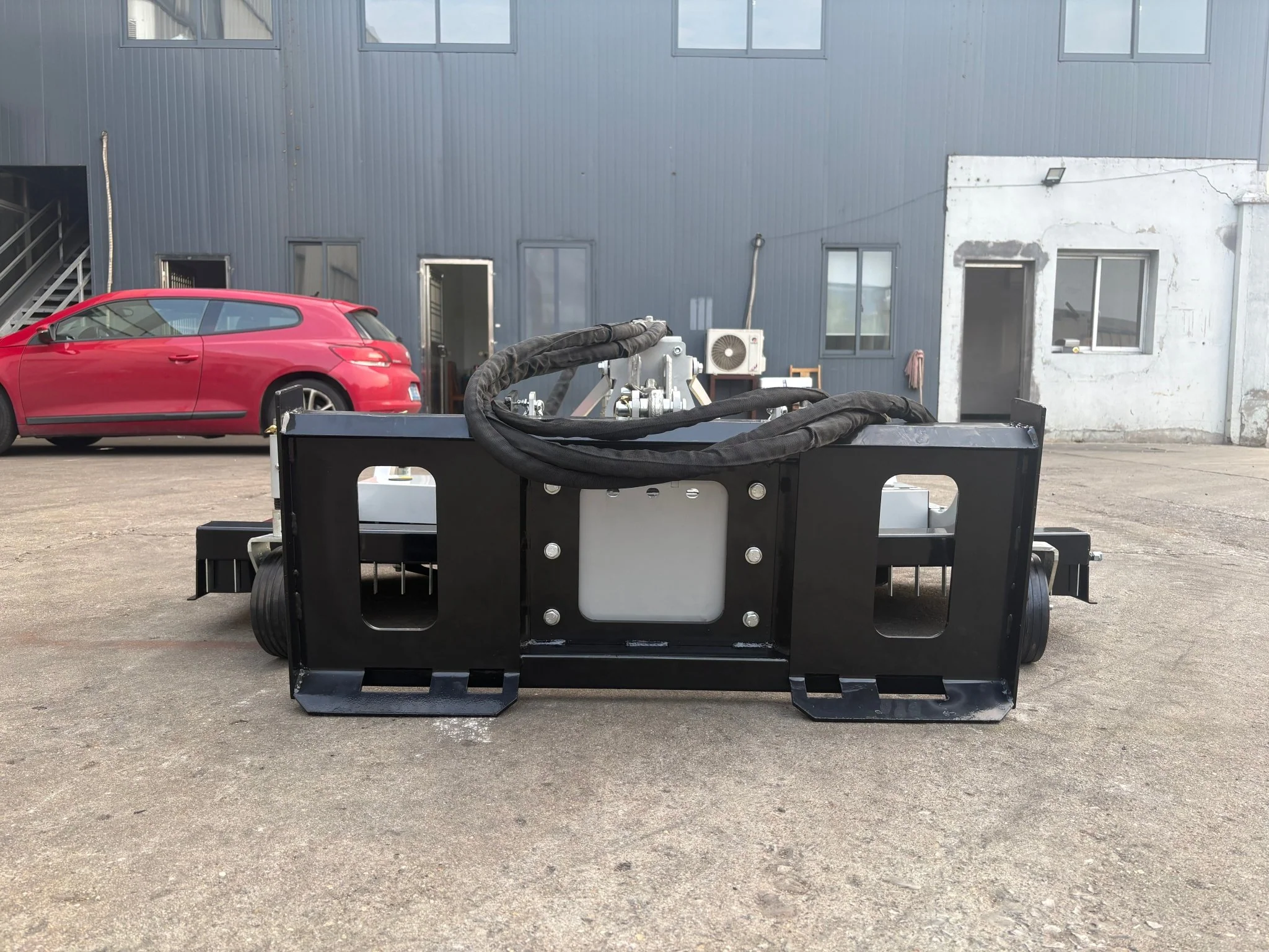 Skid Steer Finishing Mower 71 in Hydraulic Attachment – SSFN180 - Image 4