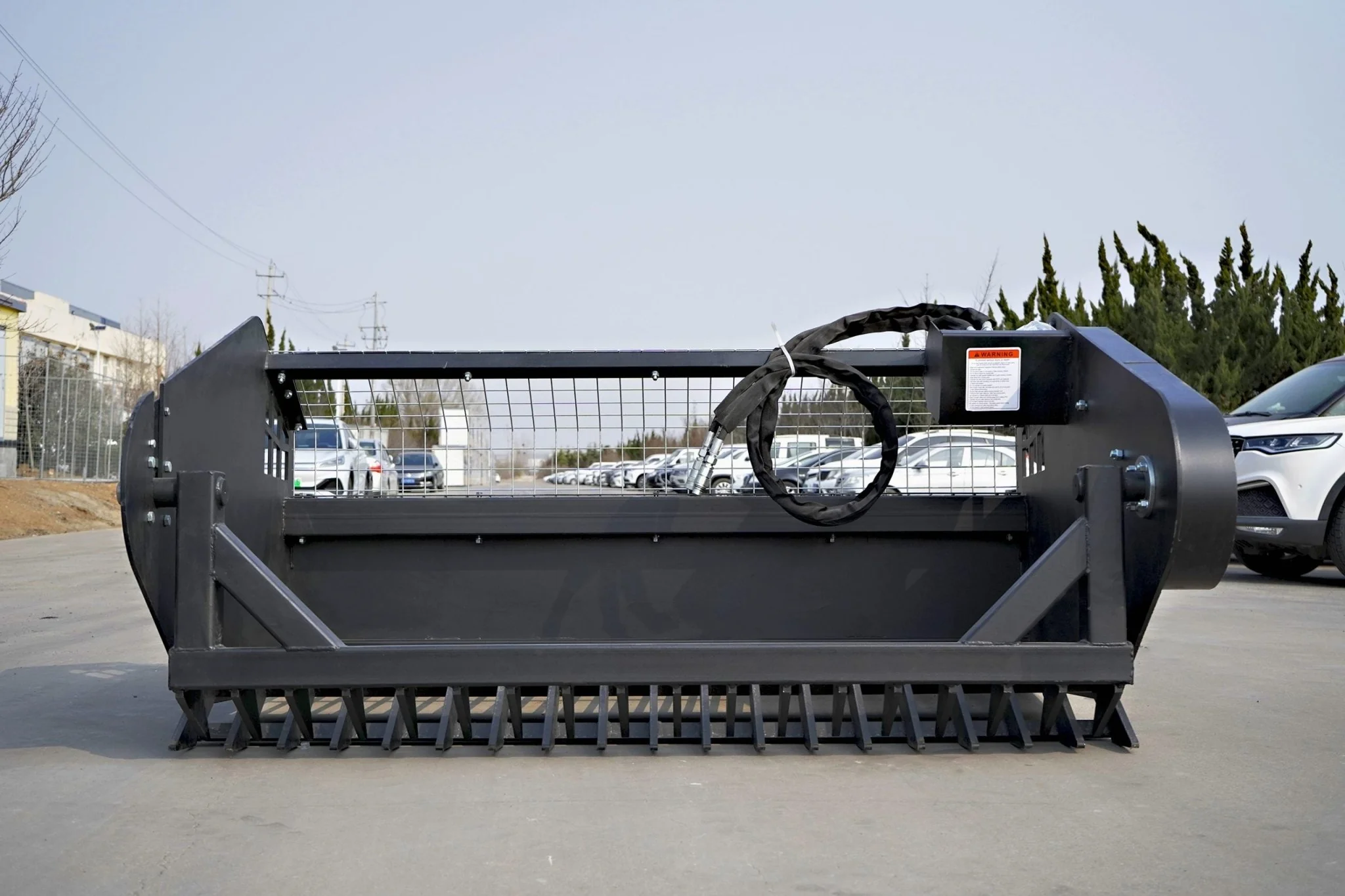 Skid Steer Rock Screening Picker Bucket | Heavy-Duty Job Site Separator – 1124721 - Image 4