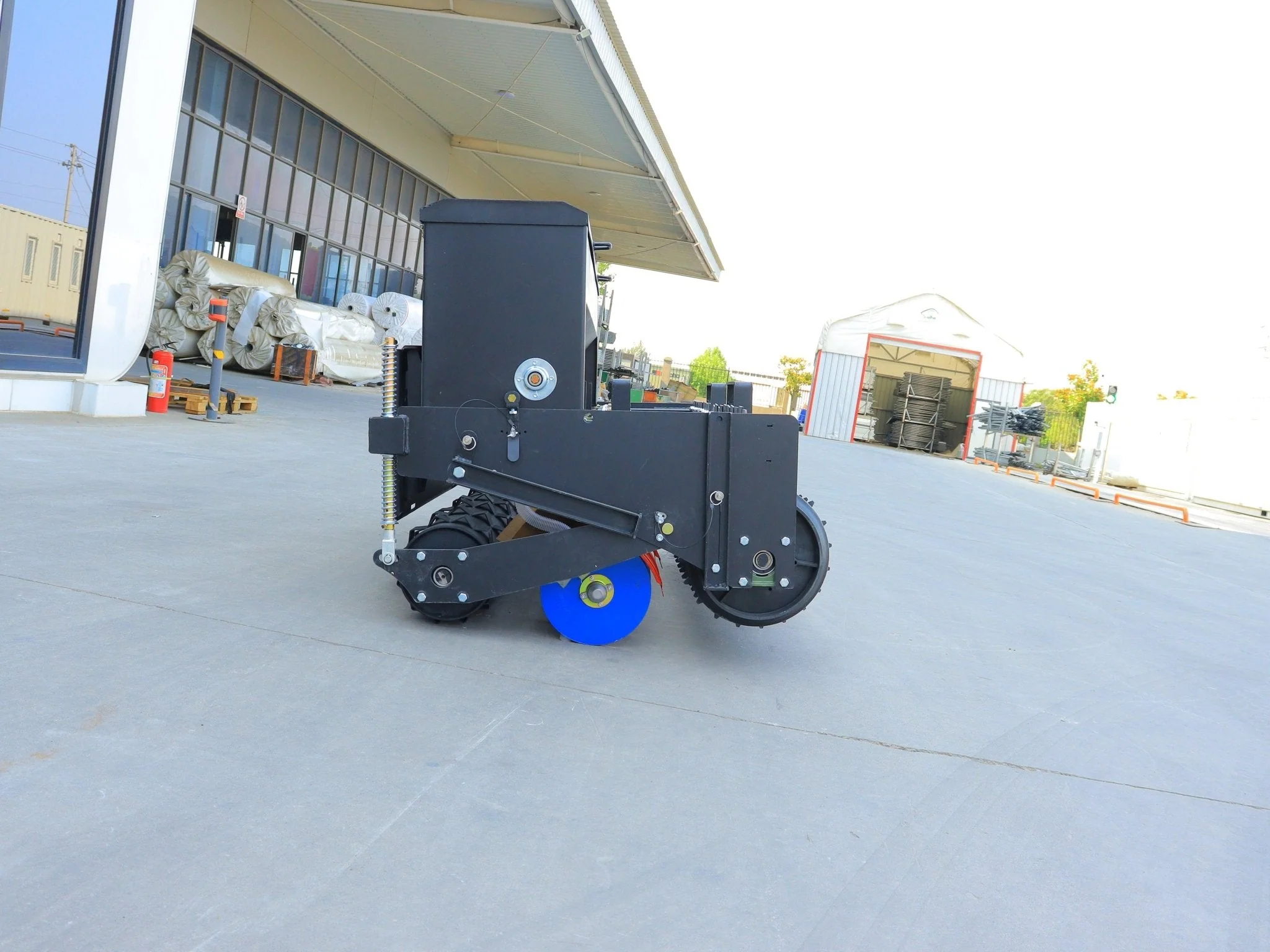 Skid-Steer Seeder Attachment – Precision Agricultural Implement SU25059 - Image 6