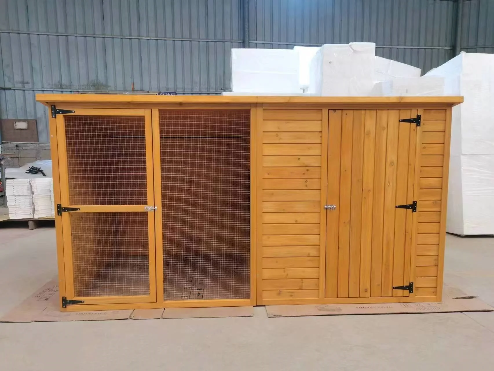 Solid Wood Dog Kennel & Chicken Coop | Weatherproof Outdoor Animal House – MSHD053
