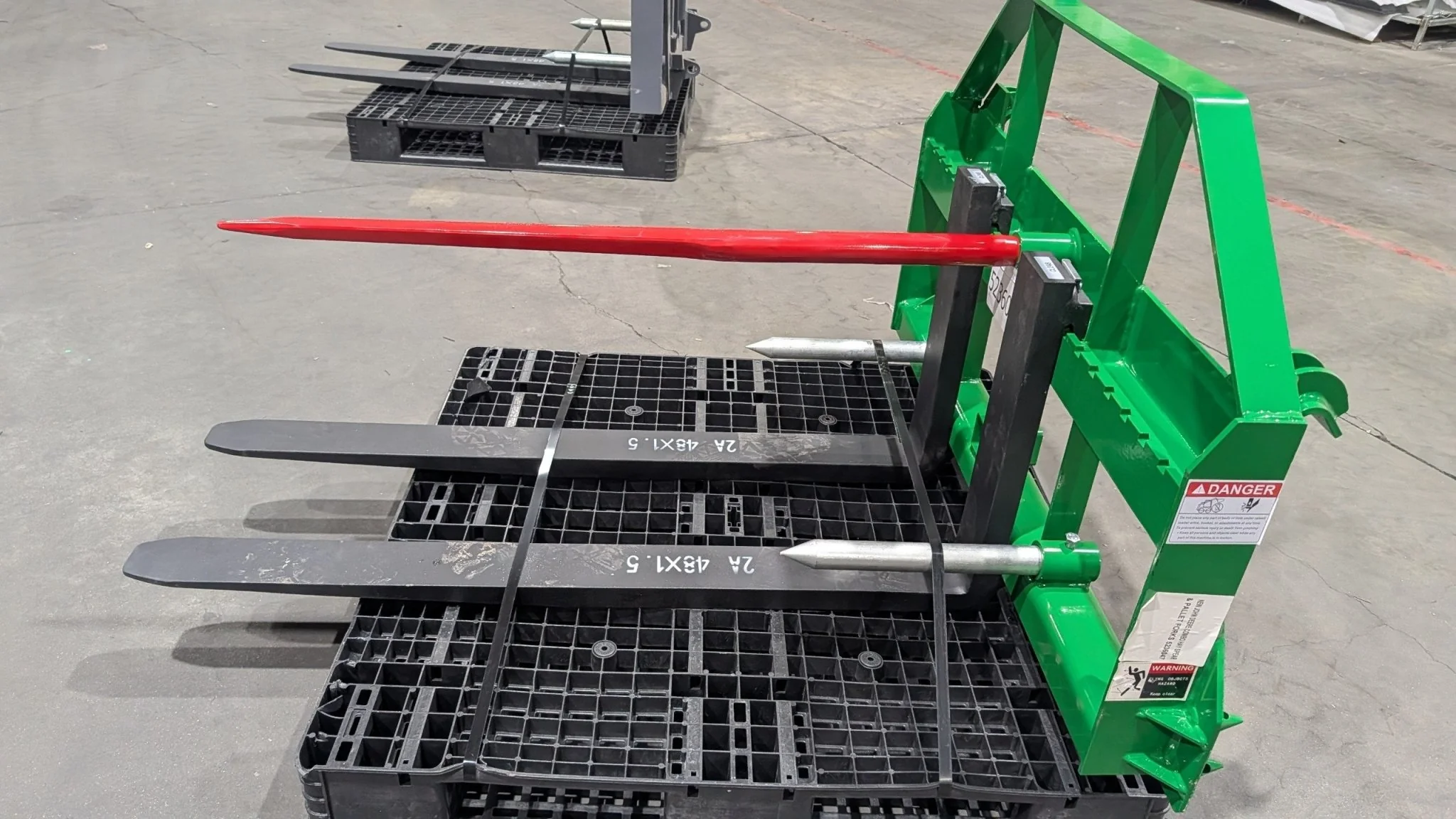 John Deere Euro Global Combo Attachment – Tractor Pallet Forks Hay Spear 2-in-1 Implement 5236047 - Image 6