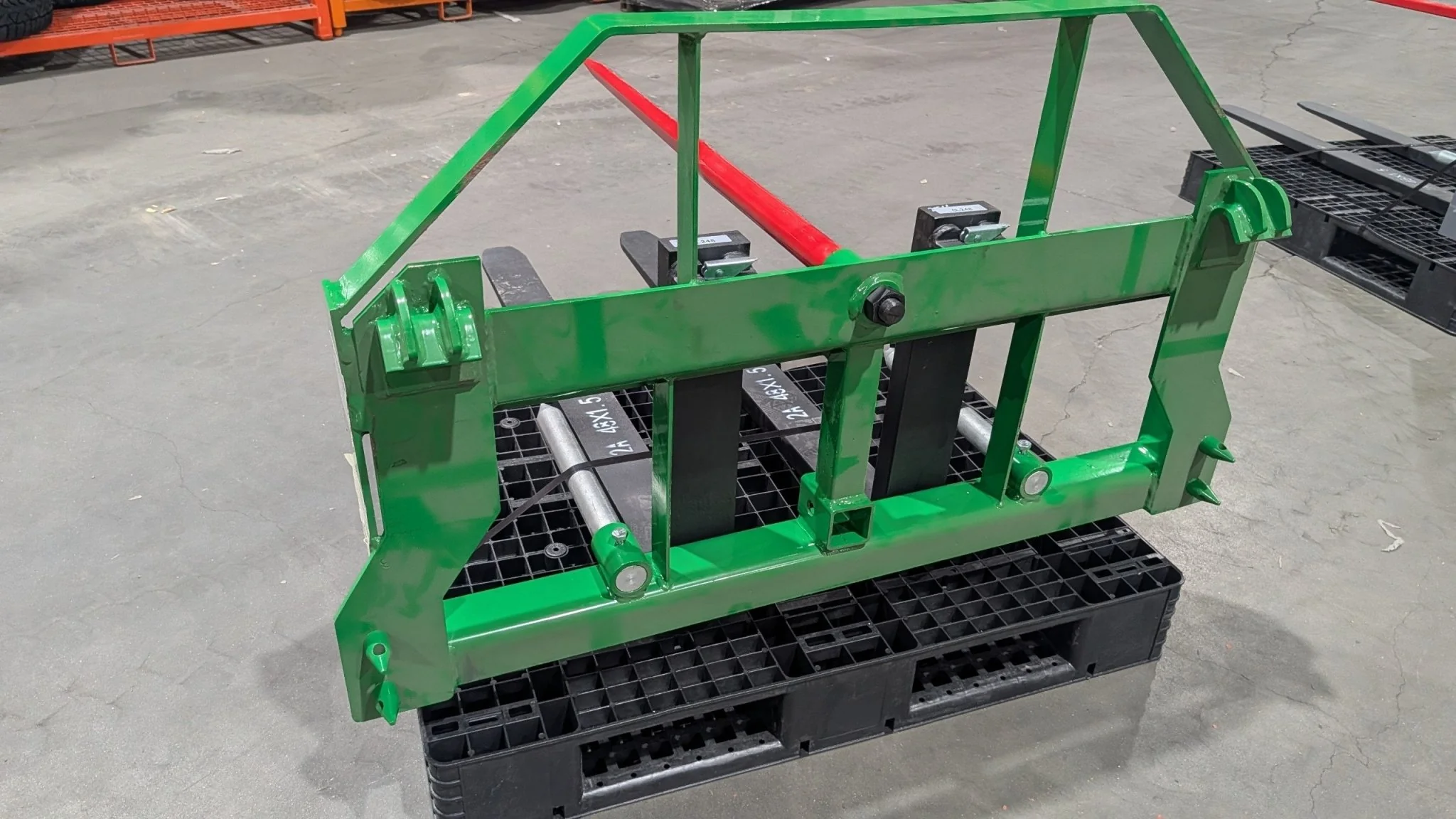 John Deere Euro Global Combo Attachment – Tractor Pallet Forks Hay Spear 2-in-1 Implement 5236047 - Image 8