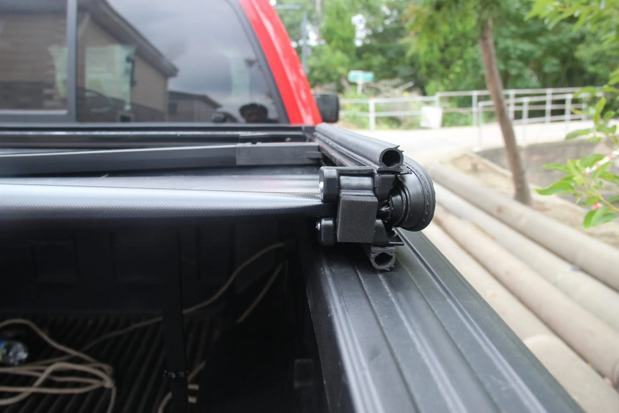 New Tonneau Cover for 1999–2018 Ford F-250 F-350 F-450 Super Duty with 8 Ft Bed – Soft Roll-Up Truck Bed Cover (SRFD9980) - Image 3