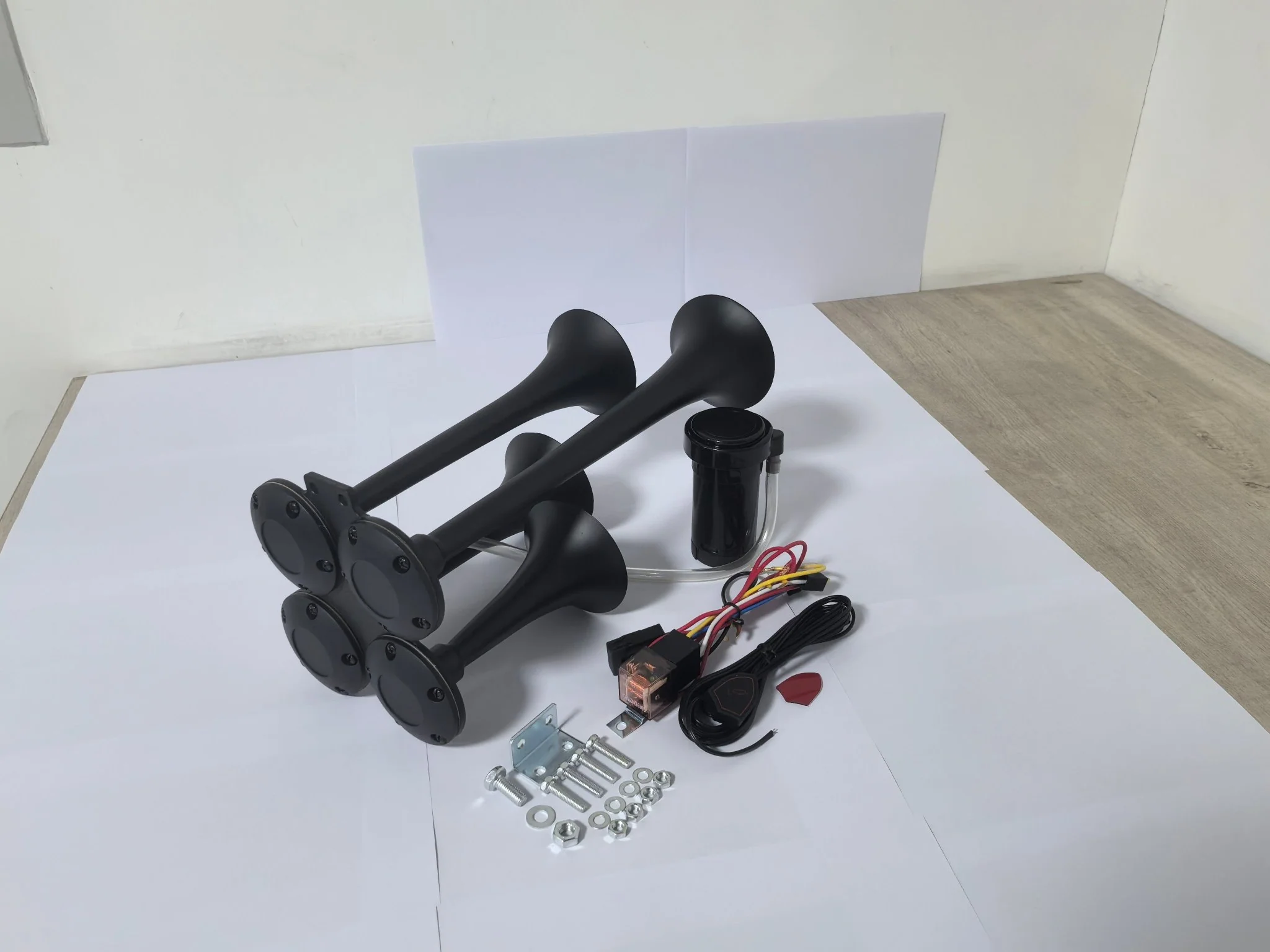 Truck Air Horn 180DB 4 Trumpet Train Horn Kit 12V With Compressor AH1804 - Image 3