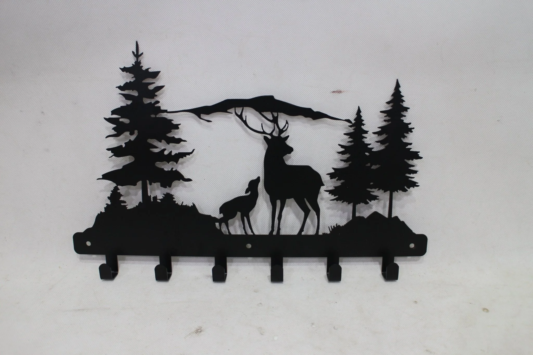 Western Metal Wall Hook Rack 17.75″ × 11″ – Rustic Coat & Key Holder (2 Designs) - Image 2