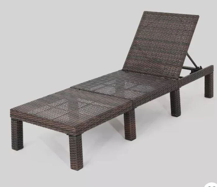 Wicker Patio Chaise Lounge – Adjustable Outdoor Recliner with Iron Frame 726633
